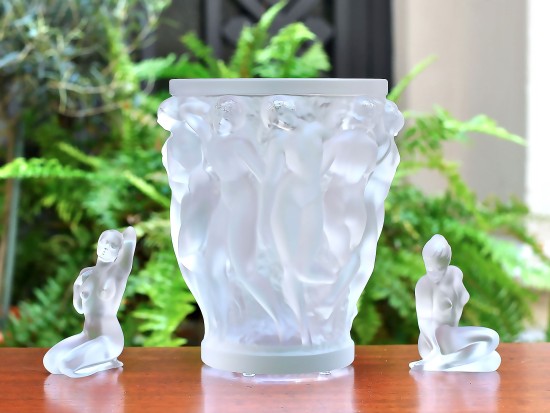 Vase: Lalique "Bacchantes"...