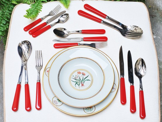 Served Cutlery: Sabre Red...