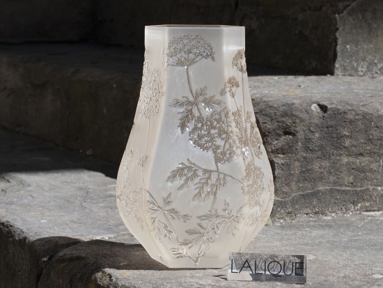 Vase: Lalique “Ombelles” Gold