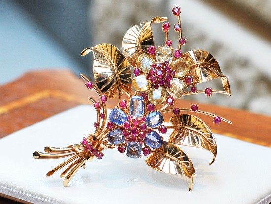 Brooch: Bouquet of Yellow...