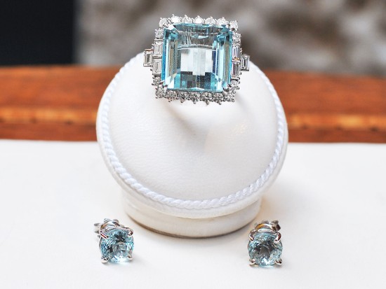 Aquamarine and Diamond Ring