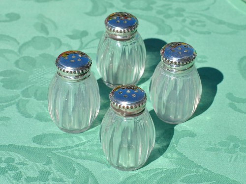 Sale e Pepe: Christofle Set...
