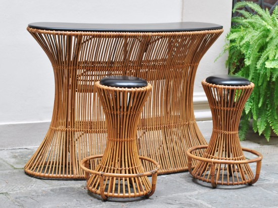 Bar: Tito Agnoli Bamboo Bar...