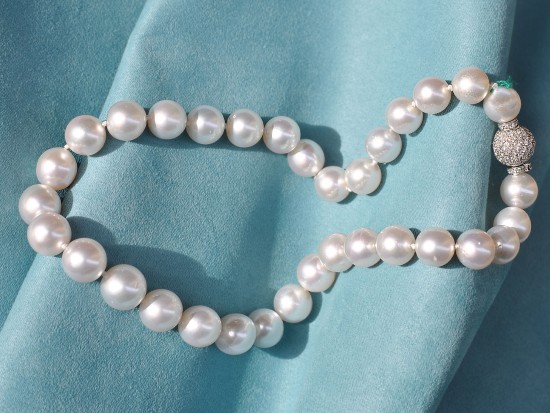 Collana Perle e Diamanti