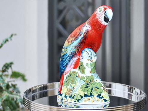 Parrot: Royal Crown Derby...